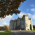 Castle Otel