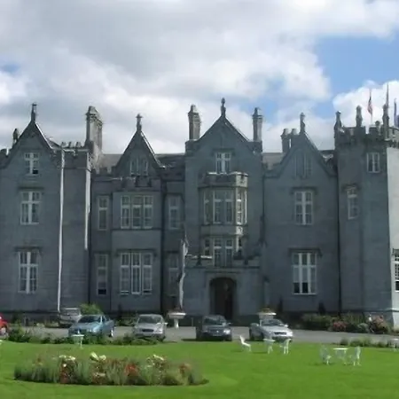 ホテル Castle Kinnitty