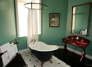 Hotel Castle 4*