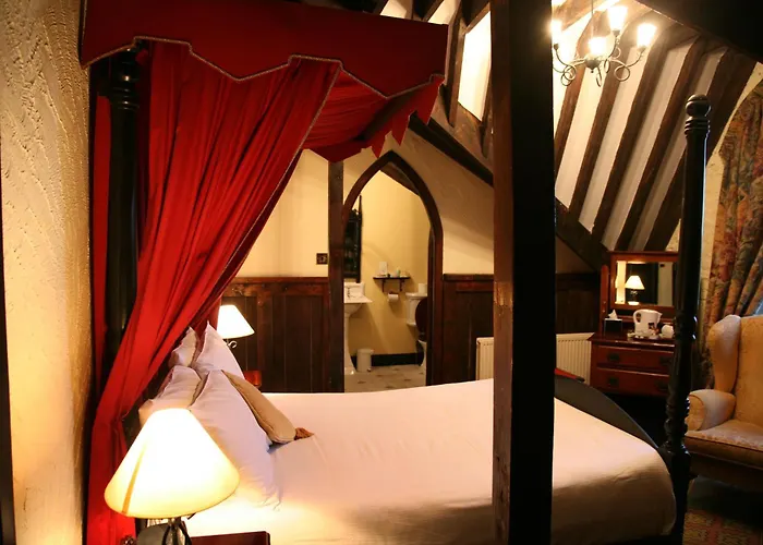 Castle Hotel 4*